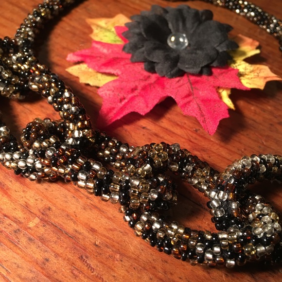 Thick glass seed bead chain link necklace - Picture 1 of 8